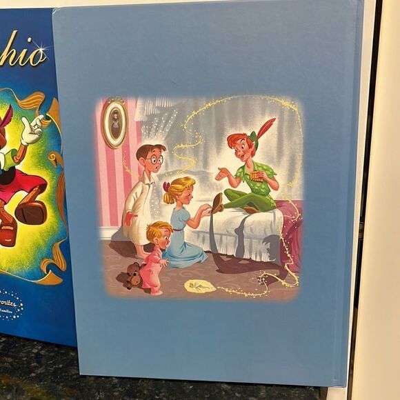 Walt Disney’s Pinocchio & Peter Pan- 2 books by Storybook Favorites - Picture 7 of 10